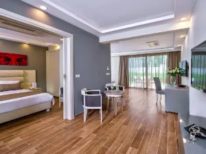 Fodele Beach Water Park Resort