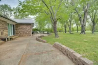 Gassville Home 3 Mi to White River and Trout Fishing - Pet Friendly
