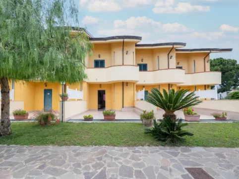 Beachside Villa in Paestum