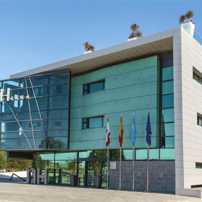NH Gijon Hotels in de buurt van Gijón Arena