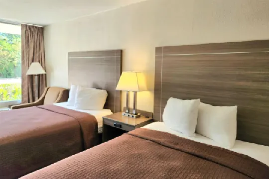 Days Inn by Wyndham Seguin TX