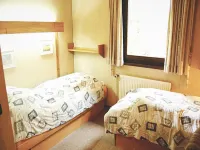 Furnished Bungalow With Peaceful Neighbourhood - Wifi