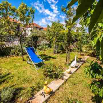 Apartments Amalia - Two Bedroom Apartment with Terrace Hotel Exterior