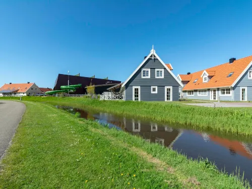 Holiday Home by Beach in Ooghduyne