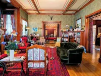 Alexander Mansion Bed & Breakfast Hotels in Winona