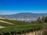 Coast Penticton Hotel โรงแรมในเพนติกตัน