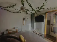 Chambres d'hôtes Les Chaillottes Hôtels à : Les échelles