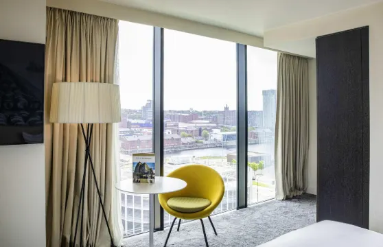 利物浦鉑爾曼酒店