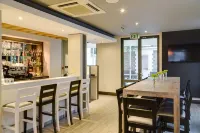 開普敦海濱防波堤山林小屋萬豪Protea酒店 - 酒吧