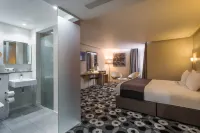 Holiday Inn Sittingbourne Các khách sạn ở Bobbing