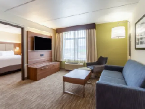 Holiday Inn Express & Suites CEDAR FALLS - WATERLOO by IHG Hotels in Cedar Falls