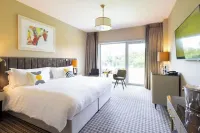 voco the Club - Dublin Gateway by IHG Hotels in Kearneystown Upper