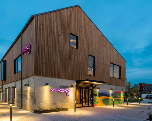 Moxy Fayetteville Hotels in Washington County
