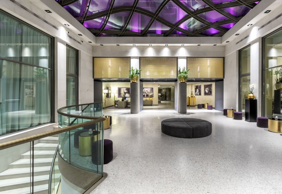 로사 그랜드 밀라노 객실 내부