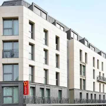 Aparthotel Adagio Nantes Centre Отели рядом с достопримечательностью «Иль-де-Версаль»