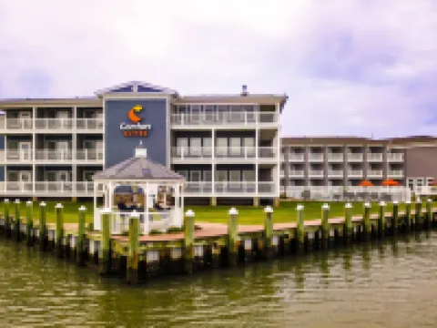 Comfort Suites Chincoteague Island Bayfront Resort Hotéis em Accomack County