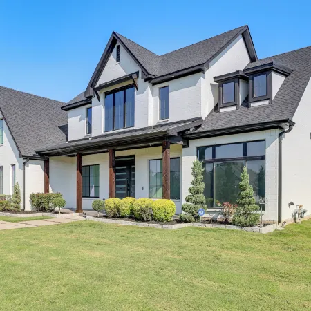 Luxe Retreat w/ Patio & Fenced Yard in Waxahachie!