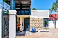 Lux Suites Ambo's Villa Bungoma Hotels in Chwele