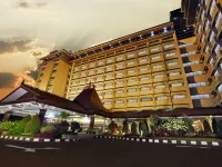 Kartika Chandra Hotels near Satriamandala Museum