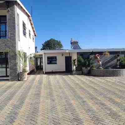 Luxurious 6 bed 6 baths in Sunridge - 2299 Hotel Exterior