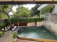 Baron's antiquarian villa Hotels in 