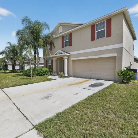 Spacious Getaway Near Apollo Beach 5 Bedroom Home