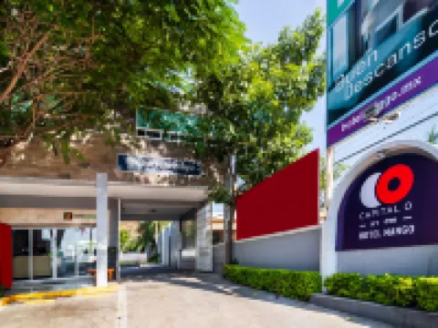 Collection O Hotel Mango,Six Flags Hurricane Harbor Oaxtepec Hotels in Yautepec