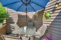 Coastal Vacation Rental - 2 Mi to Huntington Beach