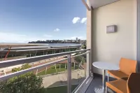 Adina Apartment Hotel Perth - Romantic