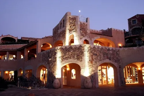 Le Suites Porto Cervo - Homestays