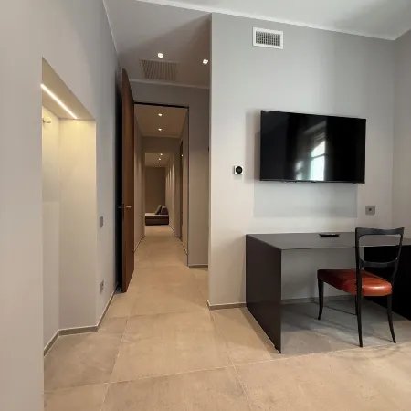 Leopoldo Suites