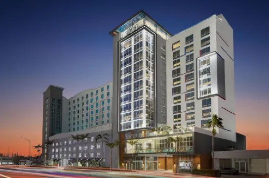 Aloft Fort Lauderdale Airport