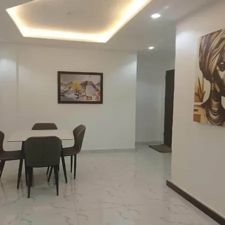 Aquarian 2 Bedrooms Apartment