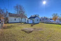Charming Family Home ~ 4 Mi to Granite Peak! - parking