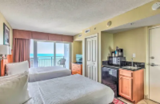 Beachfront Condo in Myrtle Beach w/ Pool Access