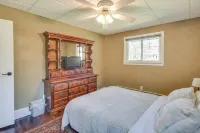 Cozy Dubois Home w/ Deck ~ 8 Mi to Treasure Lake! - Wi-Fi