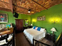La Villa del Ensueno Boutique Hotel Hotels near Tlaquepaque