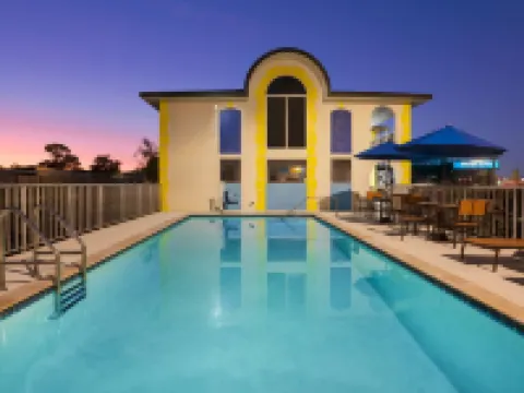 Days Inn by Wyndham Apopka/Orlando Hotels in Apopka