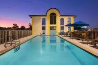 Days Inn by Wyndham Apopka/Orlando