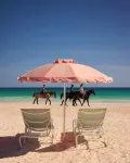 Coral Sands Hotel - شاطئ