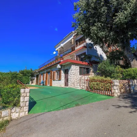 Apartments Dragica
