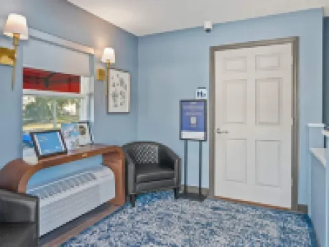 Baymont by Wyndham Ocala Suites 奧卡拉酒店