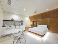 Stay Episode in Suwon Hwaseong Hannggong - 3-Star