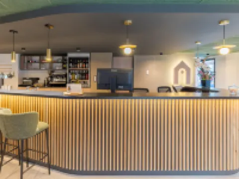 Campanile NATURE - Lyon Est Bron Eurexpo Hoteles en Bron