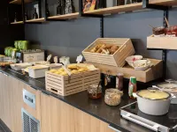 宜必思杜埃德希飯店 - 早餐