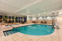 Hilton Garden Inn Dulles North - Pools