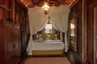 Terrapuri Heritage Village, Penarik