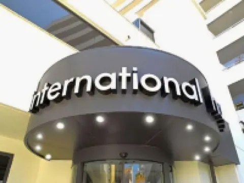 International Hotel & Suite Hotels in 