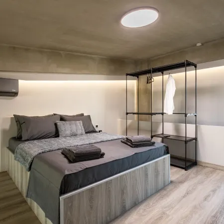 Ventiri Lofts - Luxury Penthouse w/ Home Cinema