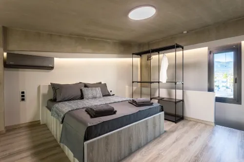 Ventiri Lofts - Luxury Penthouse w/ Home Cinema